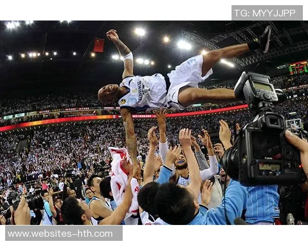 本泽马：从球场传奇到人生新篇章的精彩旅程